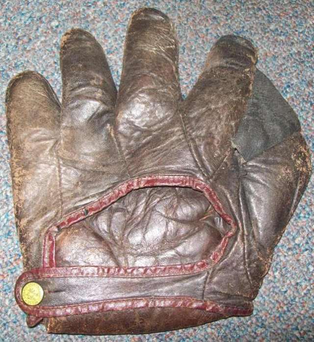 Ratsch Peerless Full Web Back